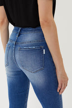 Load image into Gallery viewer, Mid Rise Fringe Bottom Skinny Jeans

