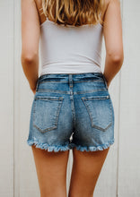 Load image into Gallery viewer, Distressed Jean Shorts
